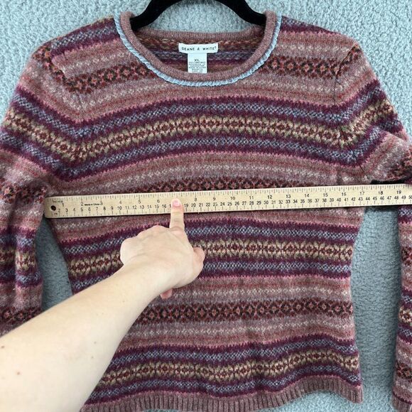 Deane & White Vintage Lambswool Wool Women's Crewneck Sweater - Picture 2 of 9